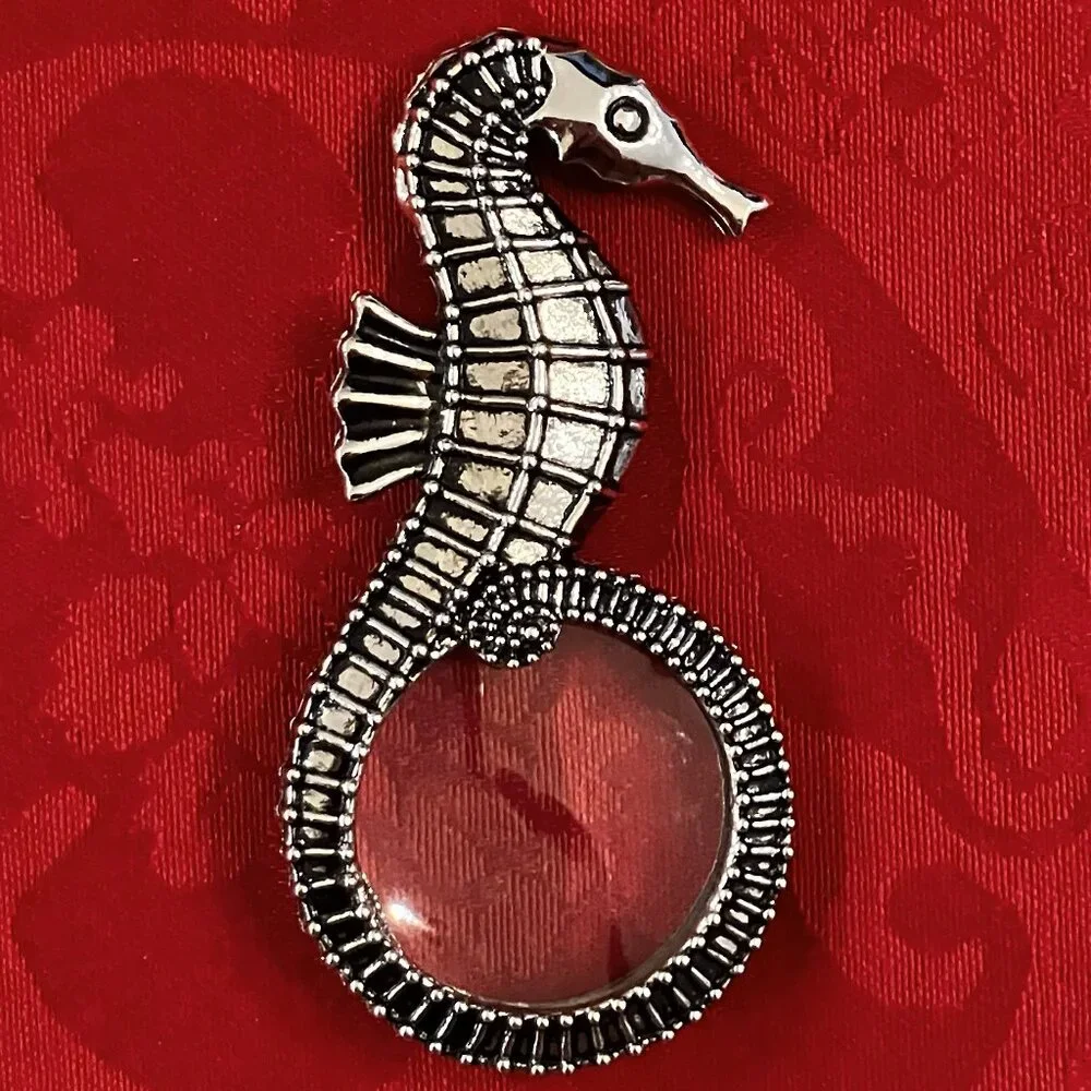 NWT✨Seahorse Magnifying Glass by Mud Pie